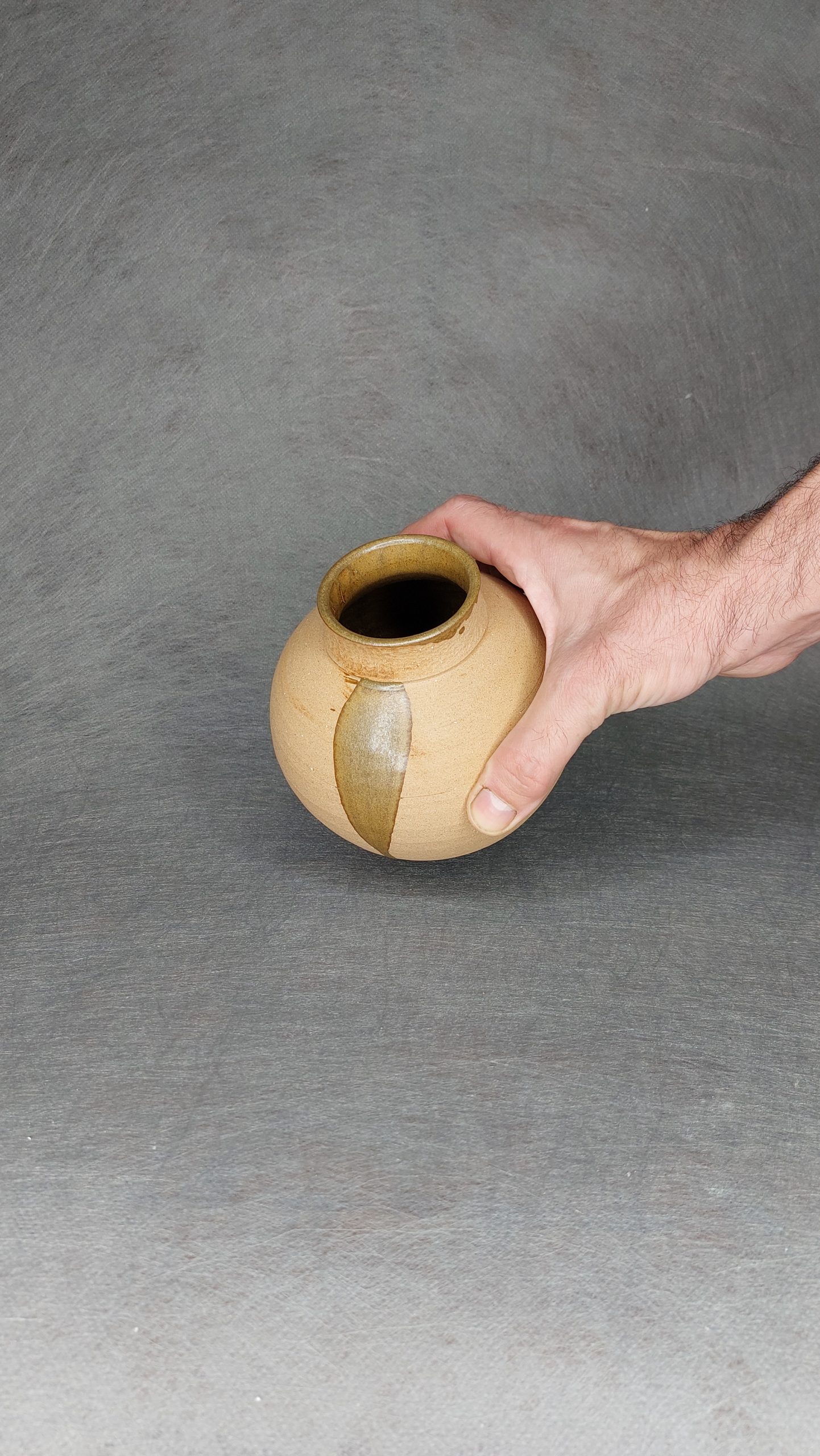 Vase magma 56 – Image 2